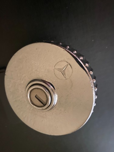 Genuine mercedes 113 - genuine, w
