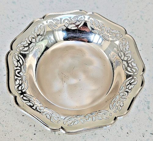 Silver plated bowl an - in,
