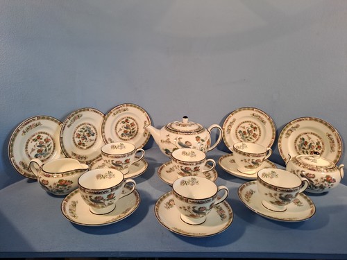 Wedgwood kutani crane pattern - kutani,