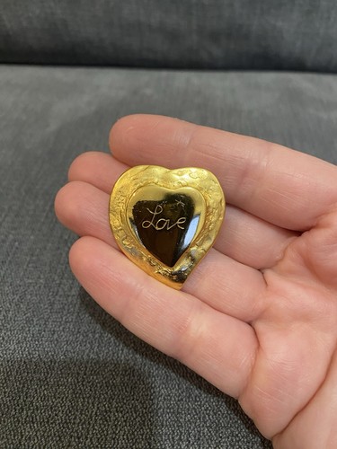 Ysl love heart brooch pendant - ysl,