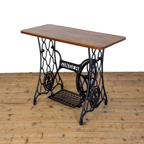 Antique singer sewing - singer,