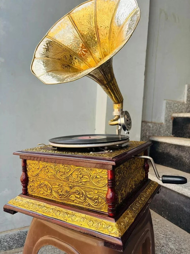 Hmv vintage gramophone fully - gramophone,