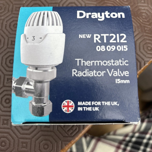 Drayton rt212 15mm angled - angled, trv