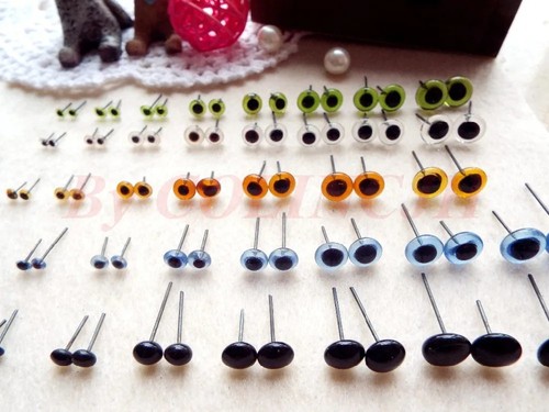 Brown glass pin eyes - glass, 5