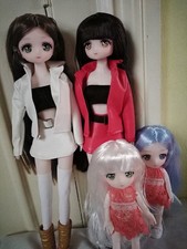 Group of four Anime/Manga type