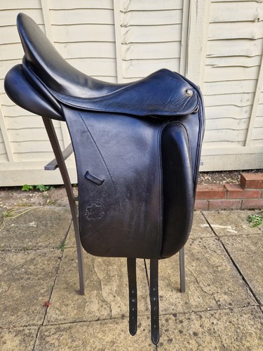 Hennig w dressage - 17.5, m/w