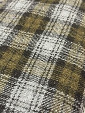 Harris Tweed - Olive green and