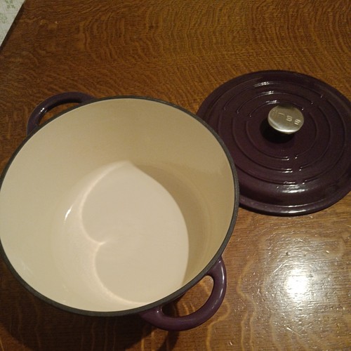 Linea cast iron casserole pan - cast,