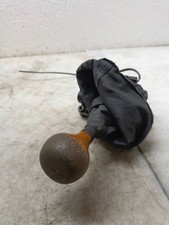 Mercedes-Benz W123 1980 gear