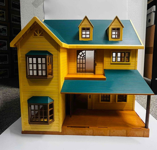 Sylvanian families green - families, hill