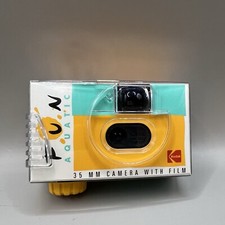 Vintage Kodak fun aquatic disposable camera 24 Exposures/21 Exposures Remaining