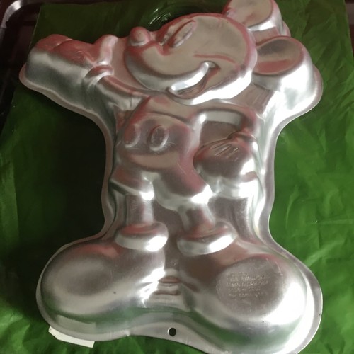 Micky mouse cake - cake, pan