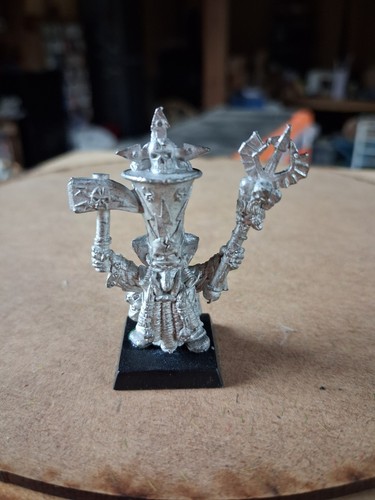 Warhammer fantasy chaos dwarf - warhammer,