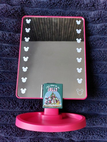 Disney mickey mouse - mickey, light