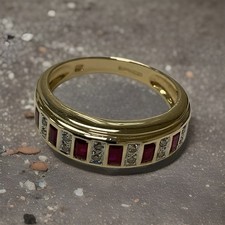 9ct Gold Ruby & Diamond Ring