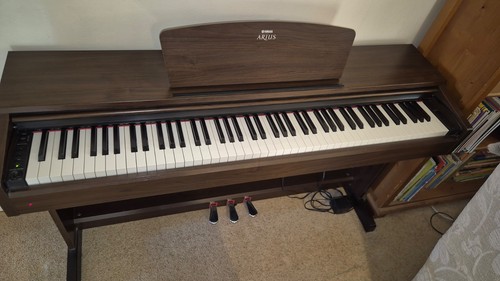 Digital piano yamaha arius - piano,