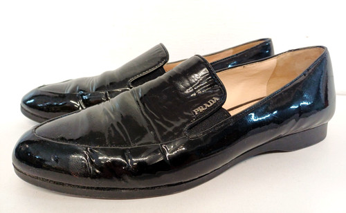 Prada low heel pumps shiny - heel,