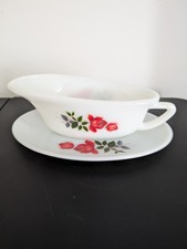 JAJ Pyrex Vintage Gravy Boat