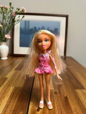 Bratz Spring Break Cloe Doll
