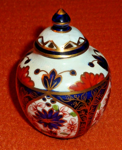 Antique royal crown derby - royal,
