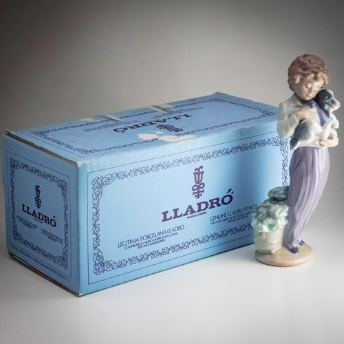 Lladro buddy 7609 retired - lladro,