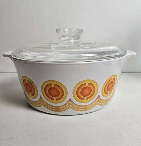 Large lidded 5pt pyrosil - lidded, 4.5pt