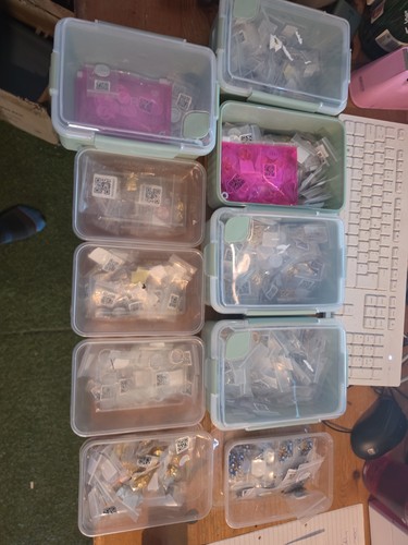 Custom jewelry pieces - pieces, job