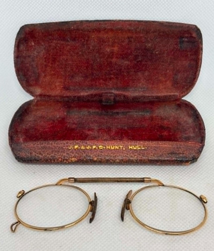 Vintage gold coloured rimmed - vintage,