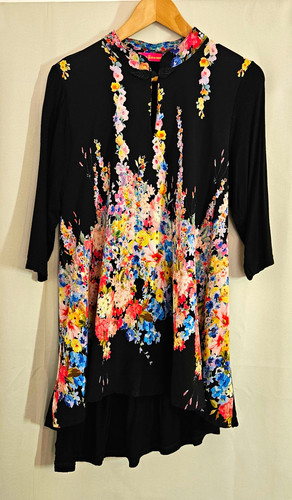 Butler wilson black floral - &,