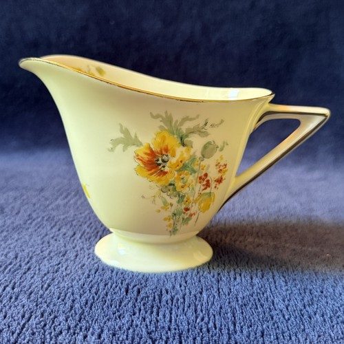 Royal doulton shirley - royal,