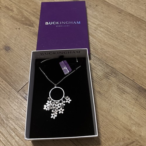 Buckingham jewellery necklace - buckingham,
