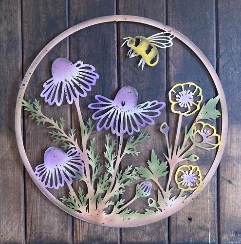 Coloured metal bee flowers - metal, /