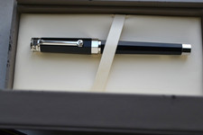 Montegrappa Nerouno  fountain