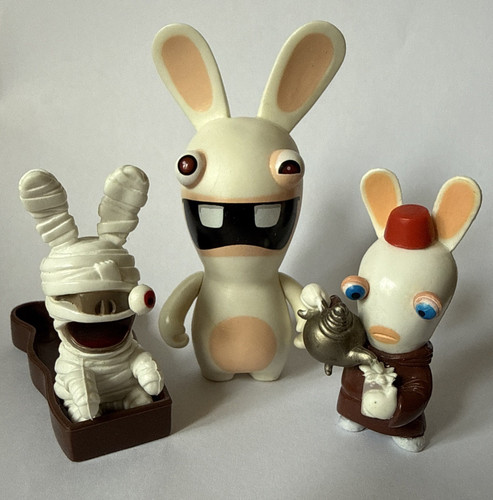 Raving rabbids figures - rabbids, x3