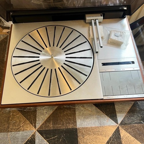 Bang and olufsen - bang,