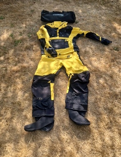 Typhoon ps220 xtreme dry - xtreme, suit