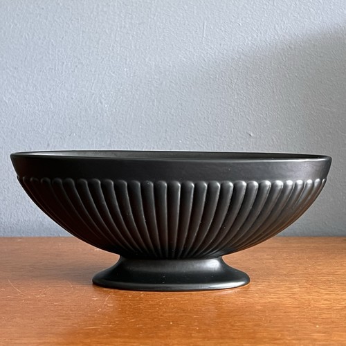 Vintage wedgwood black ribbed - wedgwood,