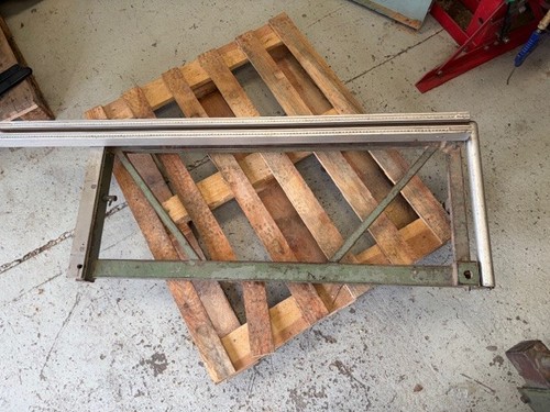 Sliding table and - sliding,