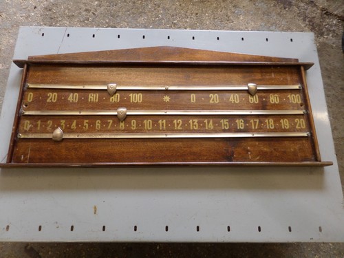 Vintage snooker score board - vintage,