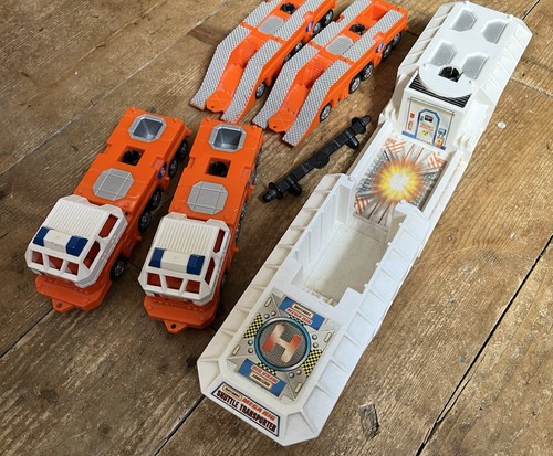 Mattel matchbox mega - rig, nasa