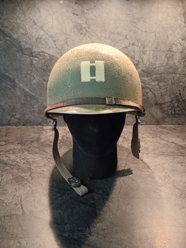 Helmet with early laminated - early,
