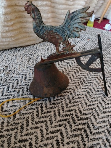 Heavy cast iron cockerel wall - iron,