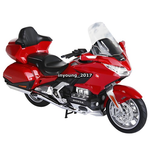 Honda gold wing - 1:9,