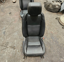 LAND ROVER DISCOVERY 5 FRONT