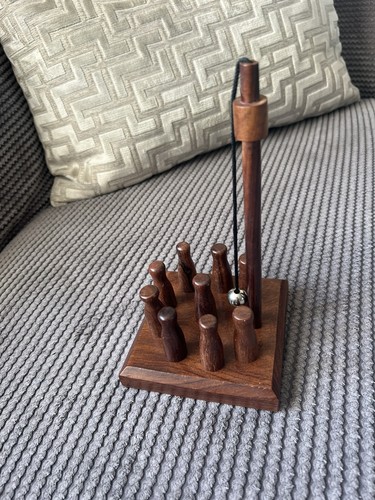 Table skittles bar - table, /