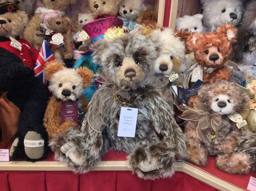 Charlie bears mrs williams - bears,