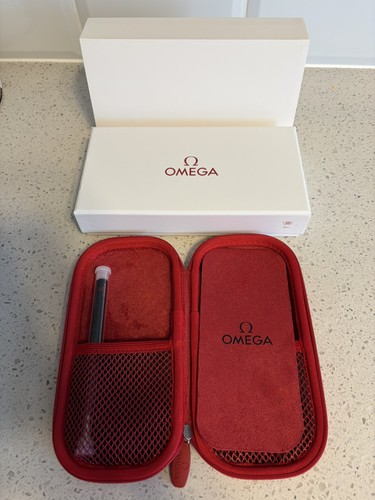 Omega travel case with - travel, tool