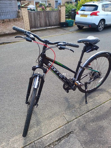 Halfords carreras bike - halfords, ladies