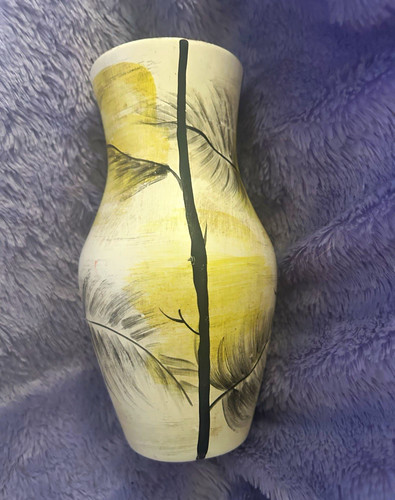 Brentleigh ware ceramic vase - ceramic,