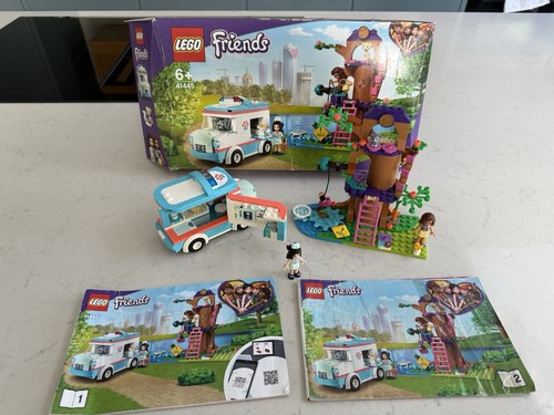 Lego friends veterinary clinic - veterinary,